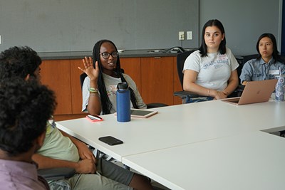 Rising junior Shakira Kawuba talks about the Black Student Union during a breakout session on club recruitment and retention.